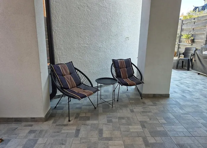 Apartment Doppelzimmer Carmen - Sauna, Badewanne, Wlan *