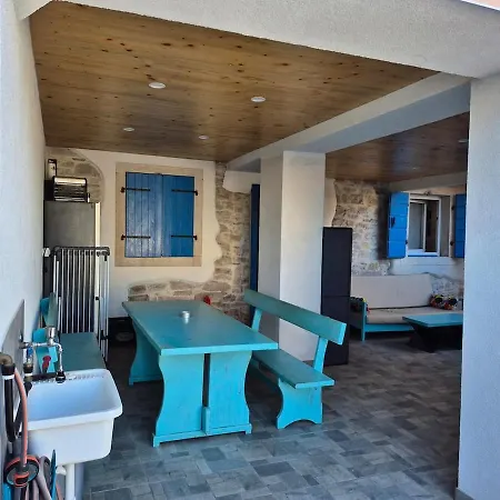 Apartmán Doppelzimmer Carmen - Sauna, Badewanne, Wlan *