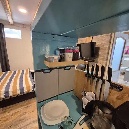 Doppelzimmer Carmen - Sauna, Badewanne, Wlan شقة *