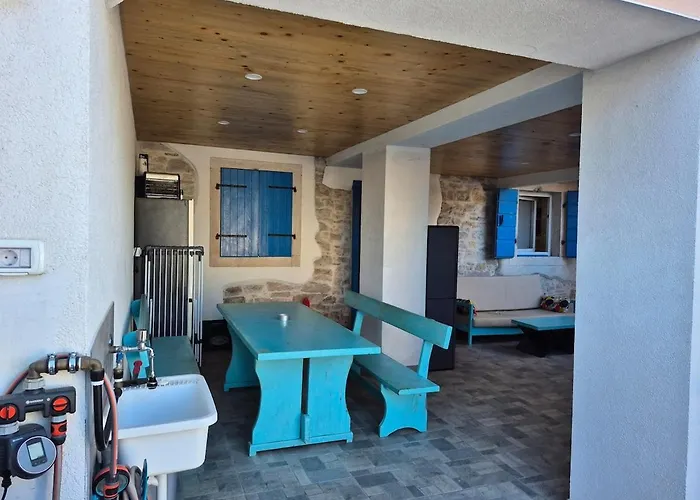 Apartment Doppelzimmer Carmen - Sauna, Badewanne, Wlan *