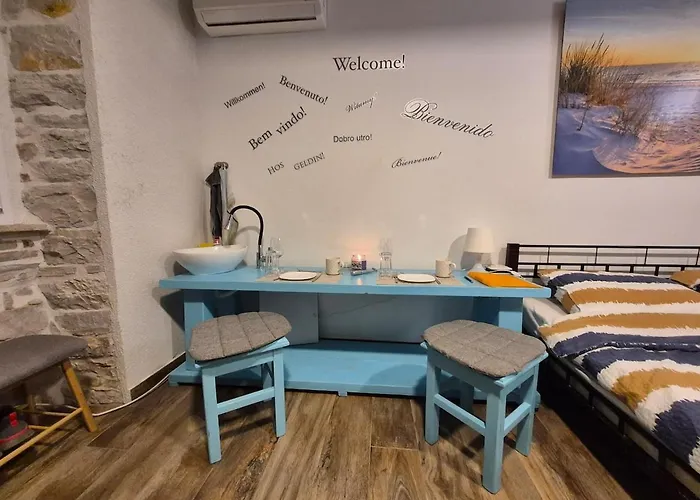 Doppelzimmer Carmen - Sauna, Badewanne, Wlan Apartment Pula